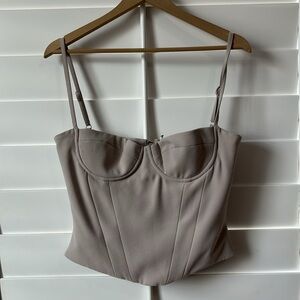 HOUSE OF CB SHANNNA
OYSTER UNDERWIRED CORSET